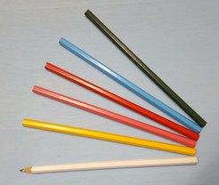 Colored pencil hb